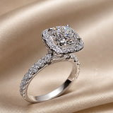 Dorado Blanco Charming Inlaid Circonitas Anillo