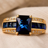 Zafiro Velvet Petal Anillo