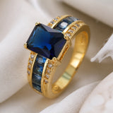 Zafiro Velvet Petal Anillo