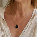 Midnight Chic Black Colgante Collar