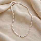 The Eterno Perla Collar