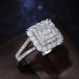 Square Shape Circonitas Wedding Anillo