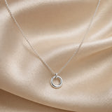 Dorado Blanco Geometric Circle Colgante Collar