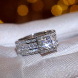 Princess Halo Baguette Statement Anillo