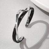 Minimalista Wave Shape Brazalete