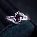 Violet Whisper Cristal Twist Anillo