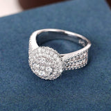 Round Halo Pave Cristales Anillo