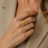 Dorado Bloom Statement Anillo