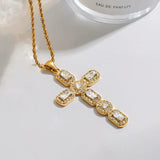 Radiante Dorado Cruz Collar