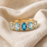 Oval Alternating Accent Band Anillo