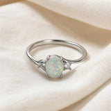 Oval Ópalo Twist Band Anillo