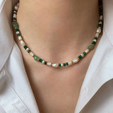 Prestigious Perla Jade Dorado Collar