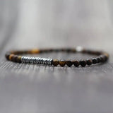 Atemporal Volcanic Rock Pulsera