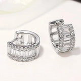 Mini Baguette Circonitas Aro Pendientes