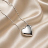 Atemporal Dorado Blanco Puffy Corazón Collar