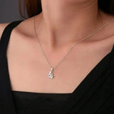 Hug Colgante Collar + Free Pendientes