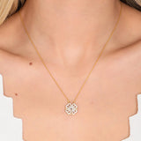 Golden Clover Collar con Zircon Piedra Corazón Colgante