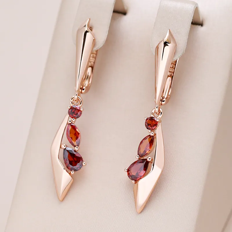 Pendientes Colgantes Elegantes con Cristales Rojos