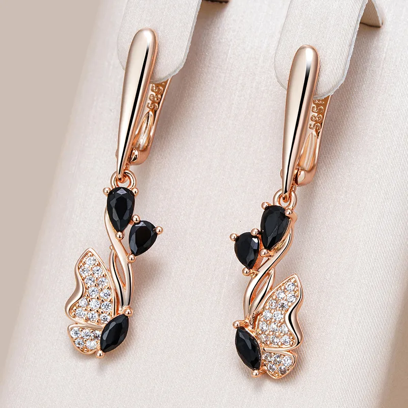 Pendientes Elegantes con Cristales Negros