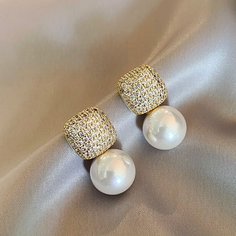 Pendientes Elegantes Brillantes con Perlas