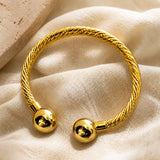 Sculpted Dorado Brazalete Abierto