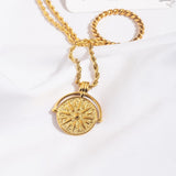 Sun Colgante Collar in Plateado or Dorado